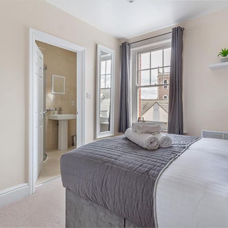 Guest Homes - Trinity Apartment Worcester Buitenkant foto