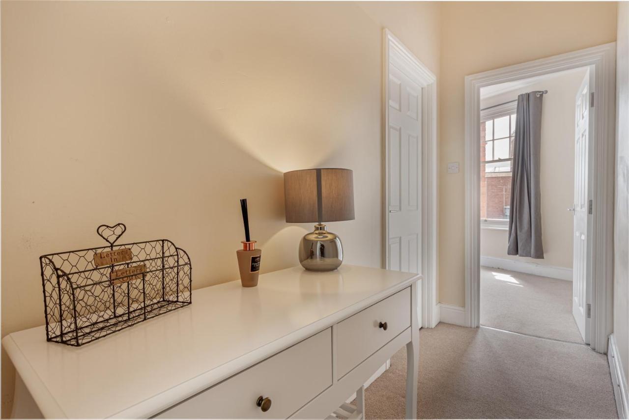 Guest Homes - Trinity Apartment Worcester Buitenkant foto